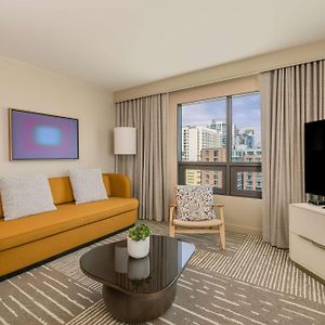 1 Bedroom Suite 1 King